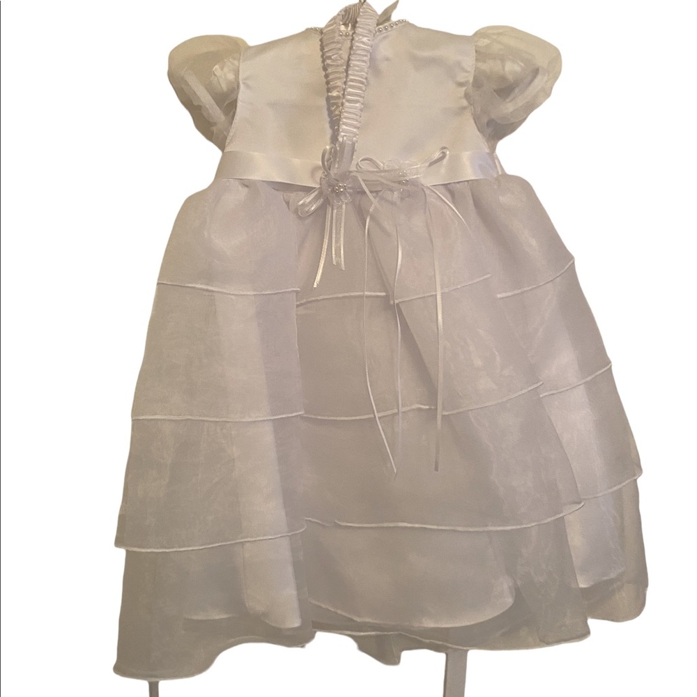 Worn only once for pictures, white babygirl dress